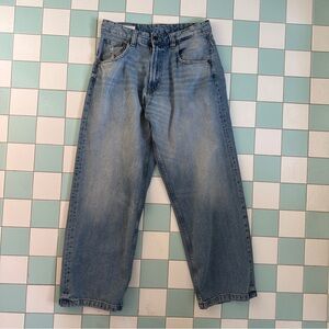 Zara Men's Light Blue Relaxed Jeans